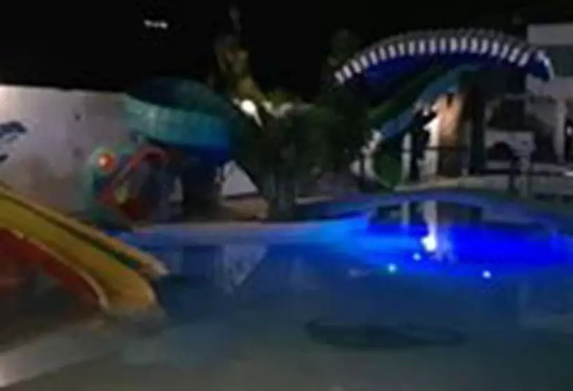 هتل Rancho Grande