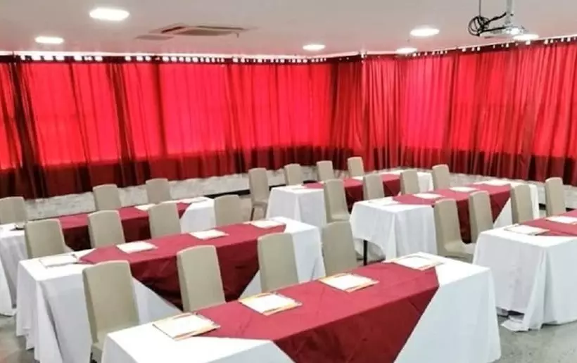 ホテル Rivera Central