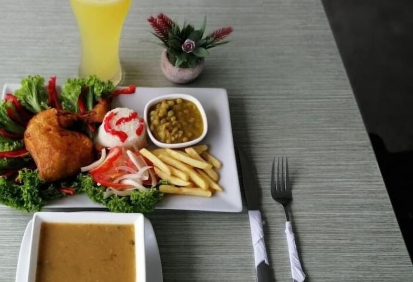 هتل Rivera Central