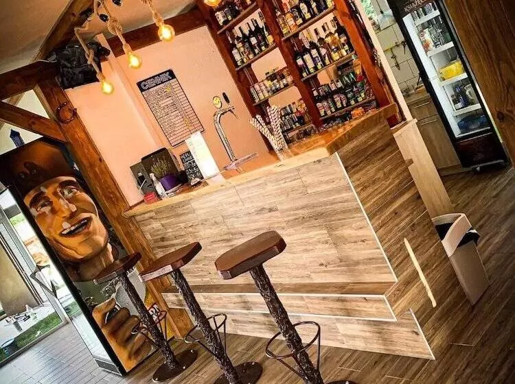 Hotelli & Spa Antyczny Dwór