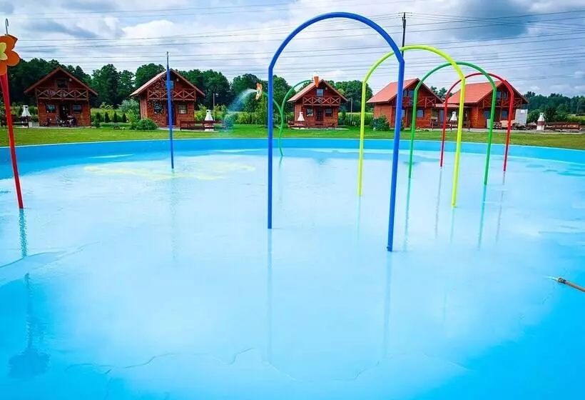 Hotelli & Spa Antyczny Dwór