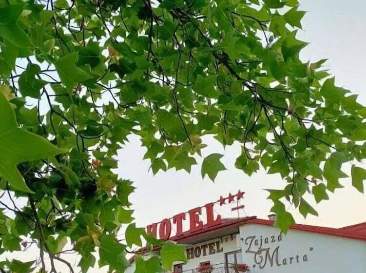Hotelli Zajazd Marta