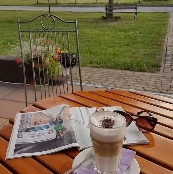 Hotelli Zajazd Marta