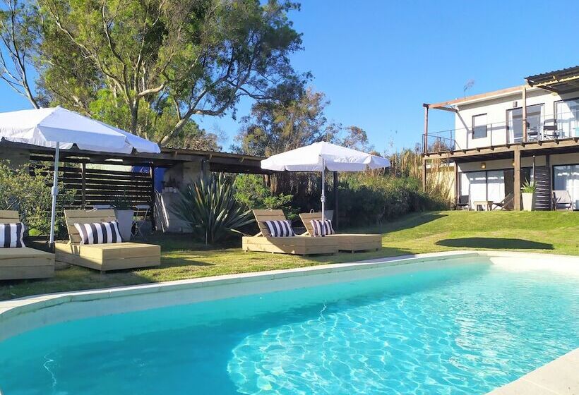 La Bonita Suites Punta Colorada