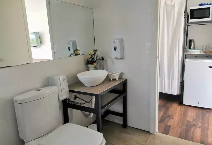 La Bonita Suites Punta Colorada