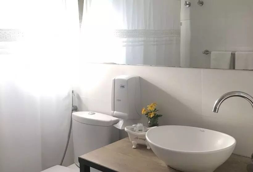 La Bonita Suites Punta Colorada