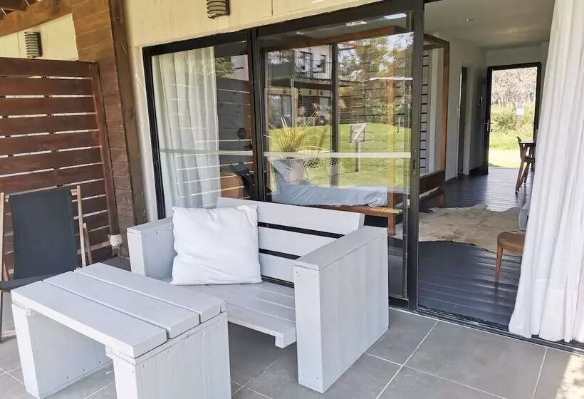 La Bonita Suites Punta Colorada