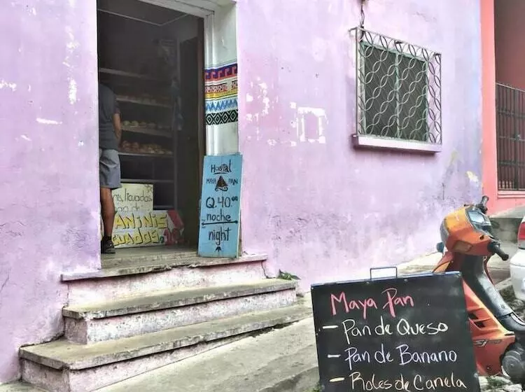 Maya Pan Hostal   Hostel