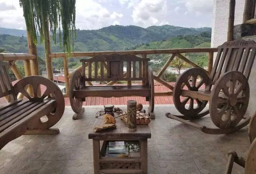 ペンション La Cañita De Pacto