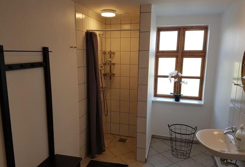 بنسيون Ms Svend Skansen Nakskov