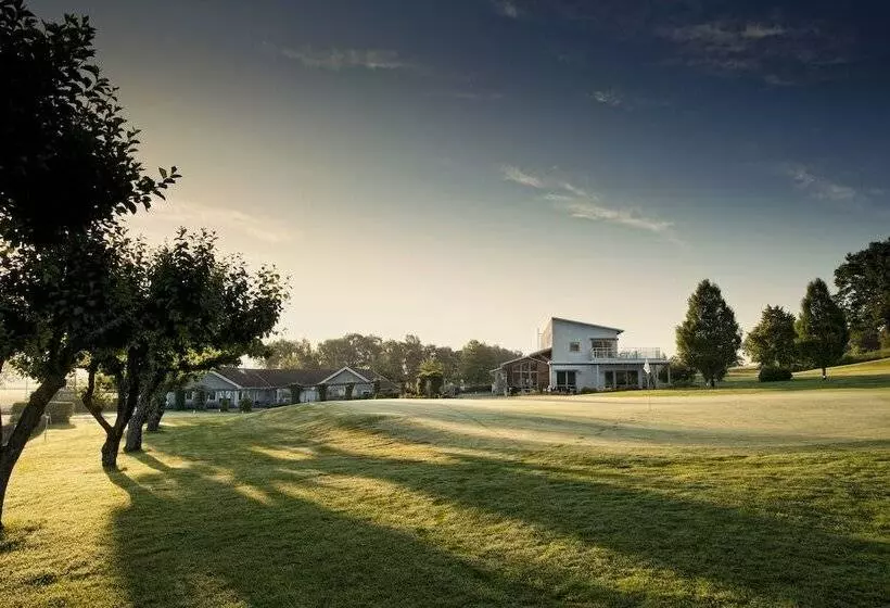 Majatalo Södersens Golf Lodge