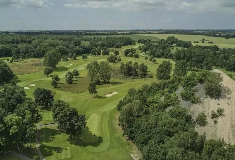 Majatalo Södersens Golf Lodge