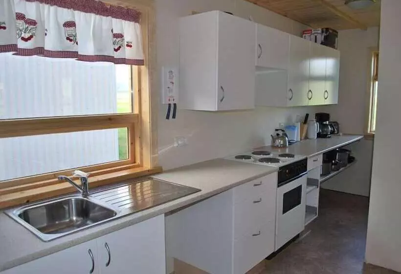 پانسیون Thurranes Guesthouses