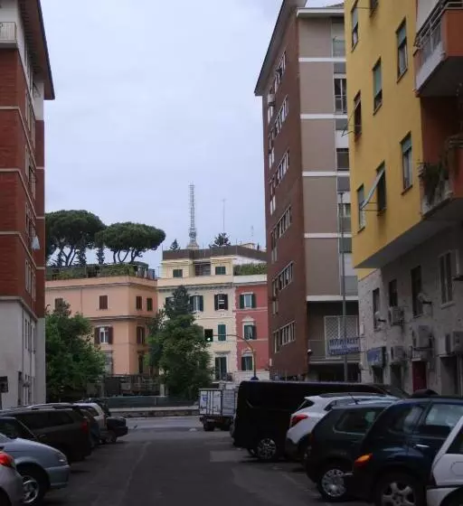 تختخواب و صبحانه Vatican Giulia