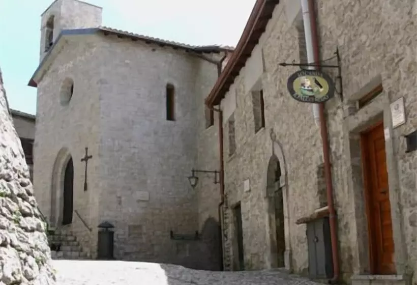 ベッドアンドブレックファースト Locanda Il Falco Nero