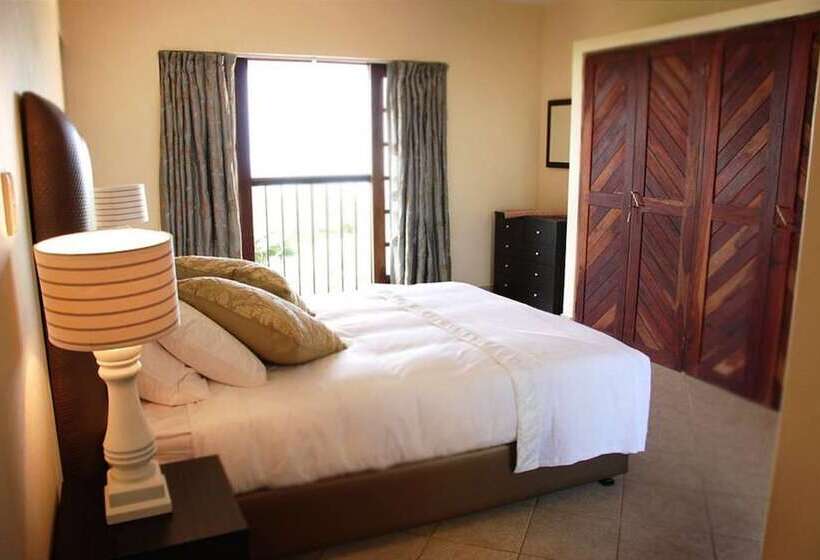 Deacra Villas By Sol Resorts