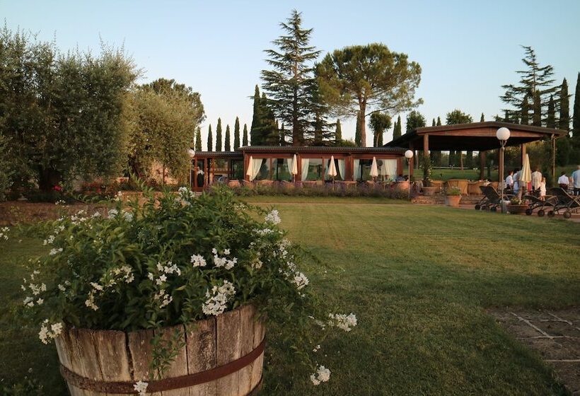 ホテル Agriturismo La Sovana