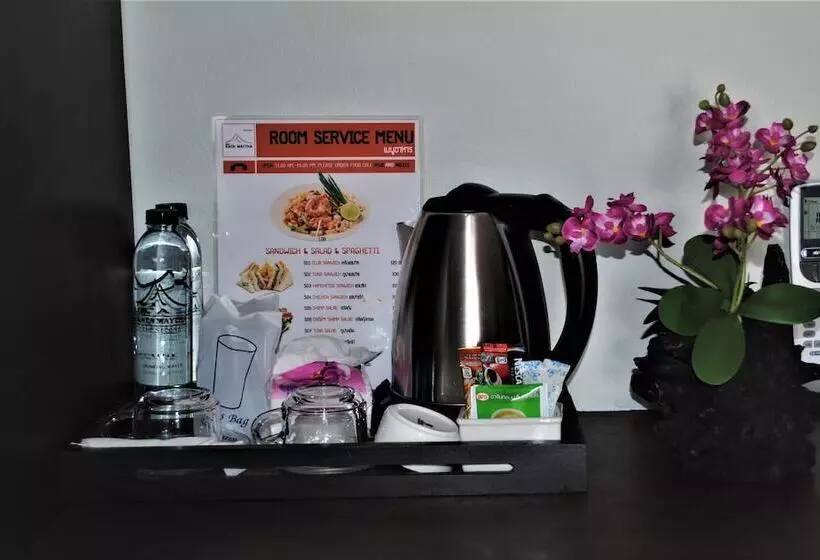 Hotel Baan Kata Maytha