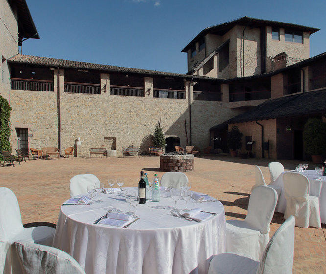 호텔 Castello Di Felino