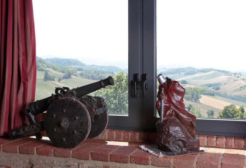 호텔 Castello Di Felino