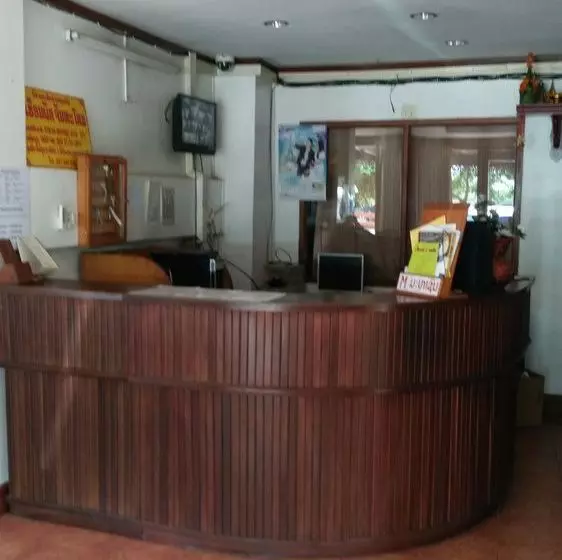 هتل Chanthasom Guest House