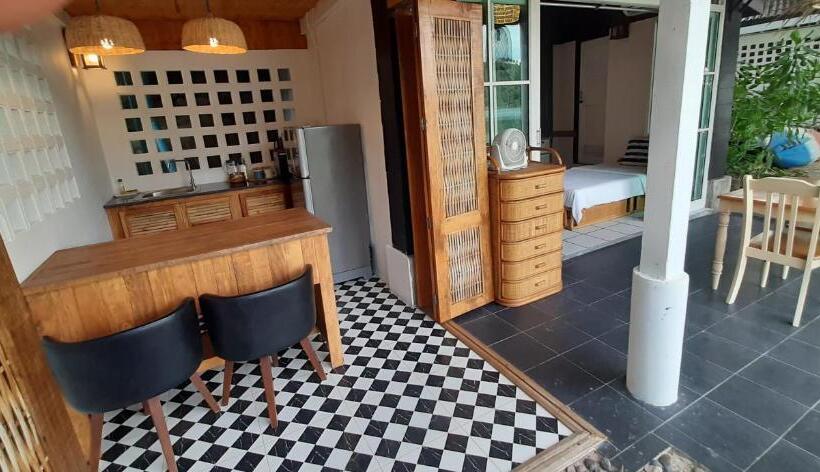 בית מלון כפרי Cookies Salad Resort