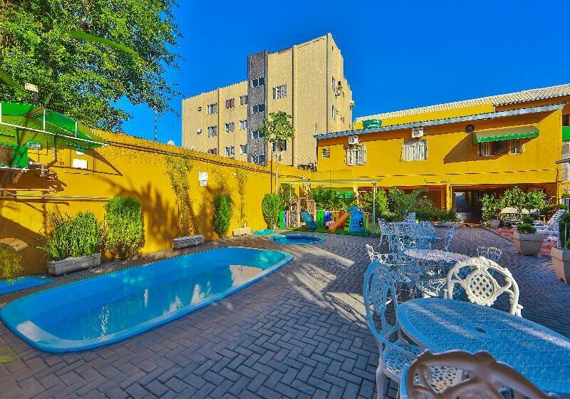 ホテル E Pousada Caroline