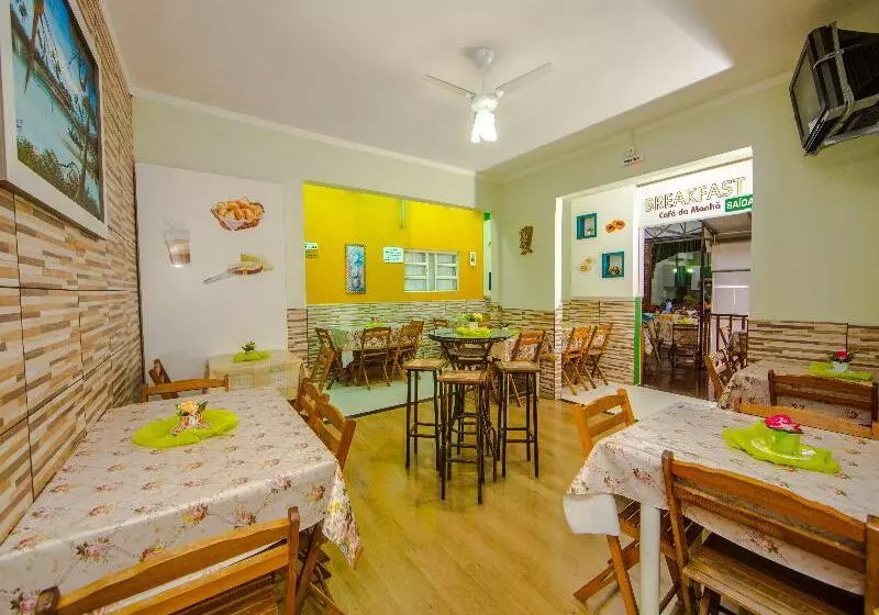 هتل E Pousada Caroline