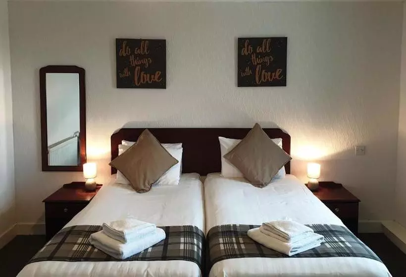 Hotel Glenmorag