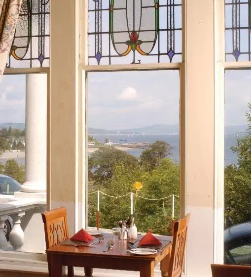 Hotel Glenmorag