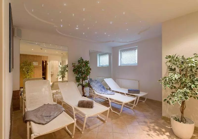 Отель Haus Kolmblick