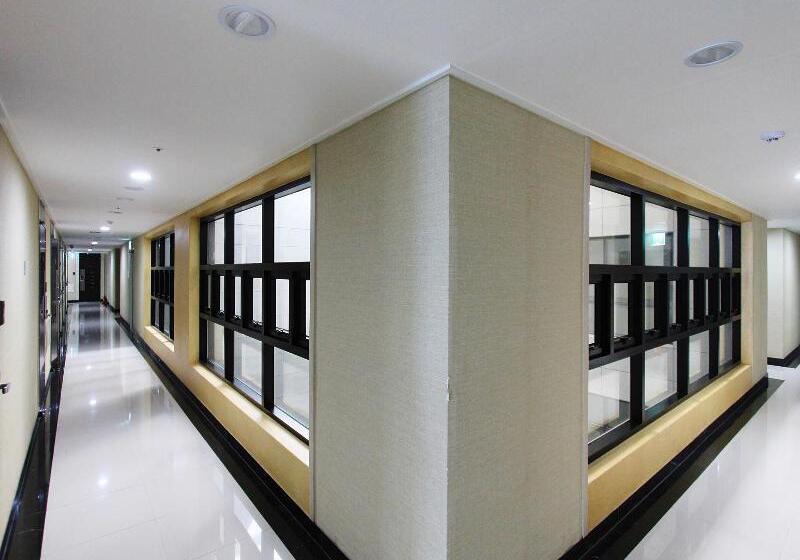 ホテル Intercity Seoul