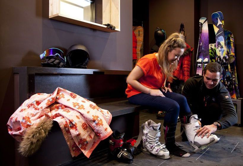 ホテル Kasara Niseko Village Townhouse