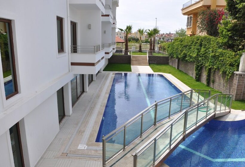 فندق Malahit Exclusive City