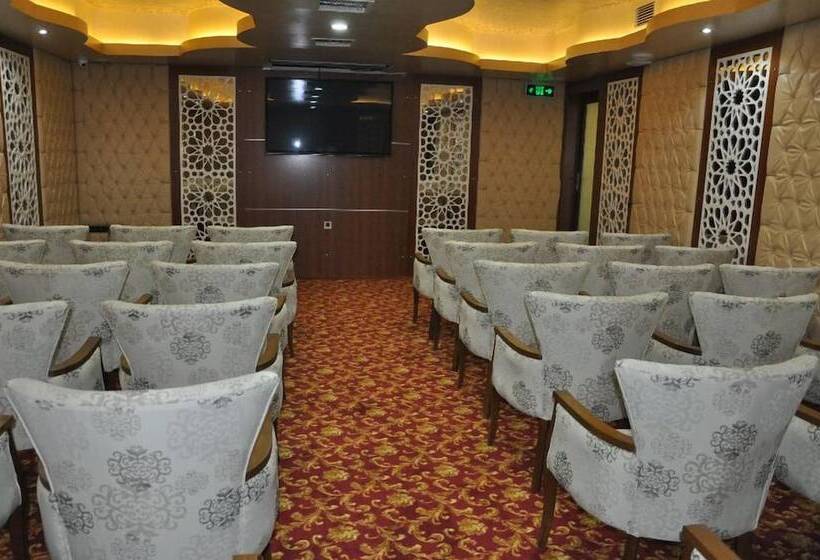 فندق Malahit Exclusive City