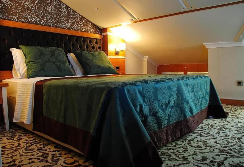 فندق Malahit Exclusive City