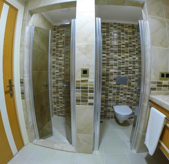 فندق Malahit Exclusive City