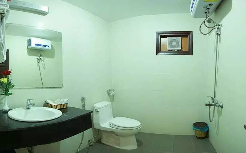 Moonlight Hotel Suites & Spa Vip High Floor, The Best View In The City Center, Dragon Bridge View