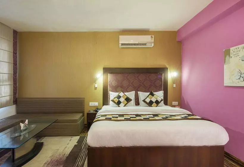 هتل Meenakshi Near Railway Station Jaipur