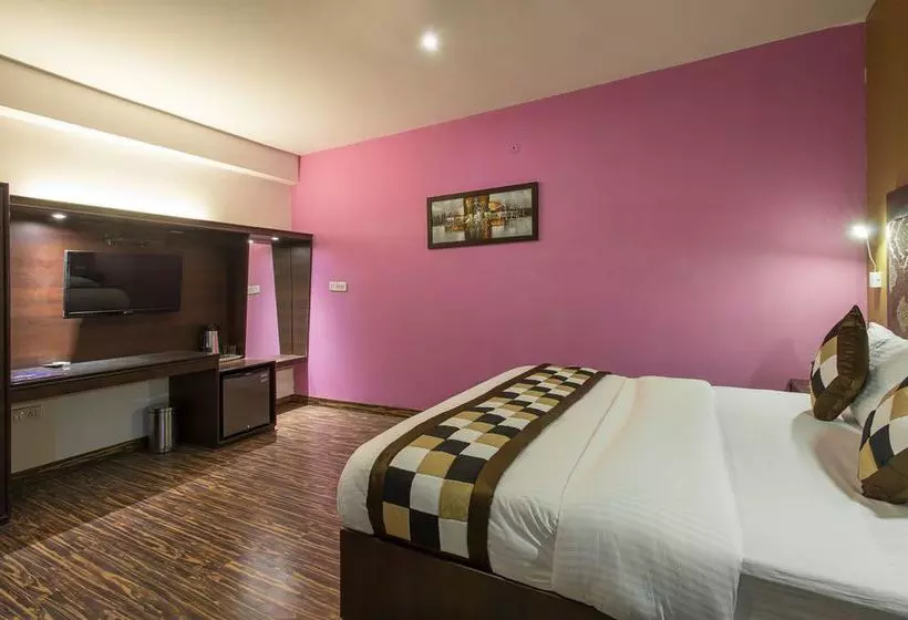 هتل Meenakshi Near Railway Station Jaipur