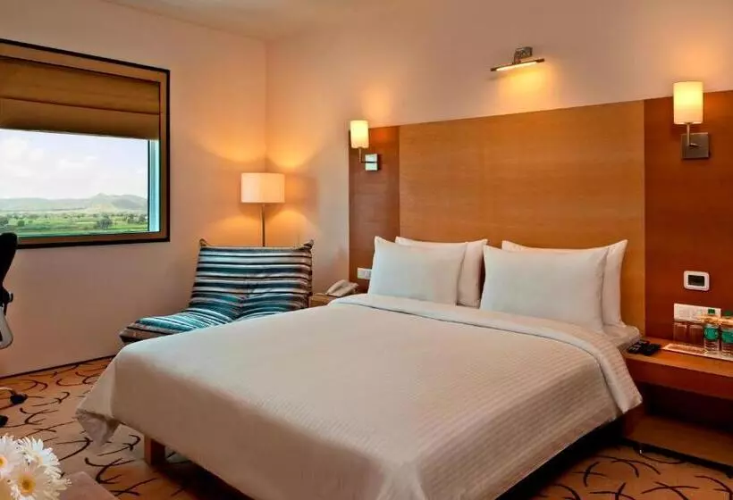 Red Fox By Lemon Tree Hotels, Bhiwadi