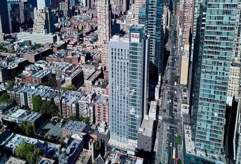 Hotel Riu Plaza New York Times Square