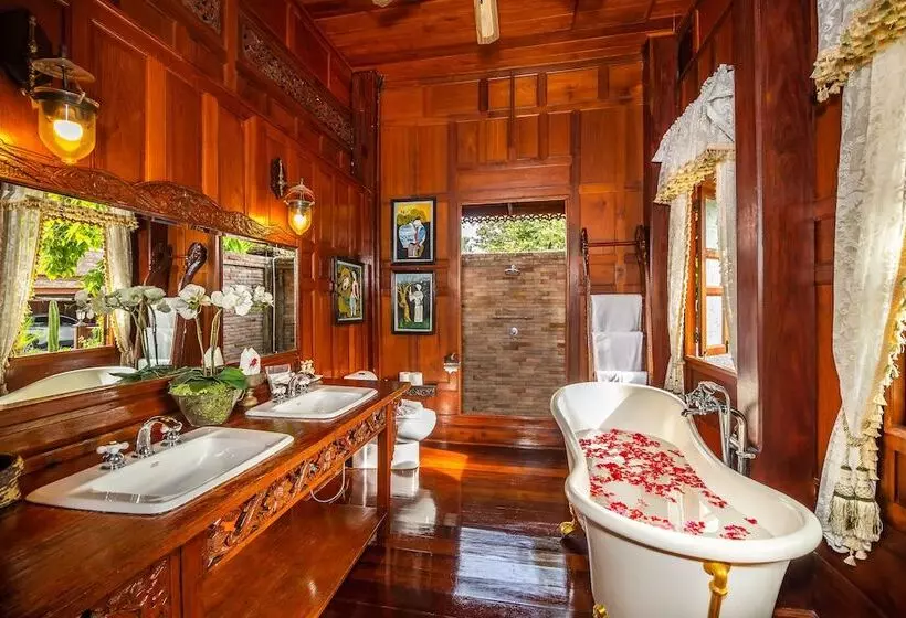 酒店 Royal Thai Villas Phuket