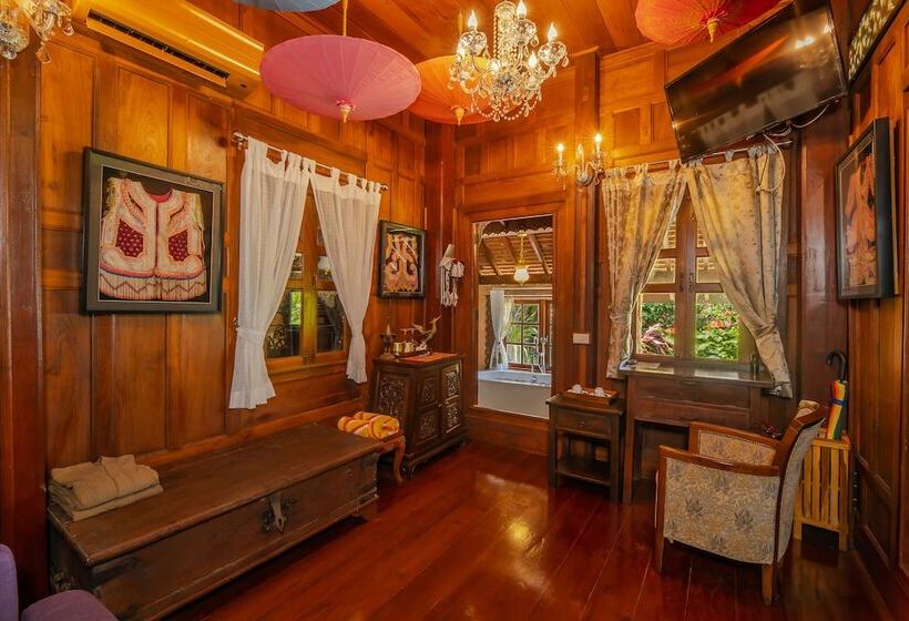 هتل Royal Thai Villas Phuket