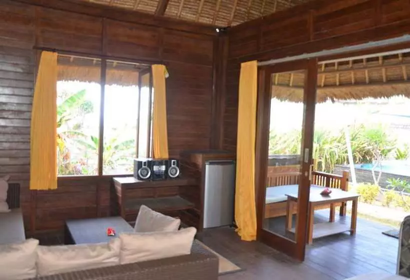 هتل Sunset Cave Villas Lembongan