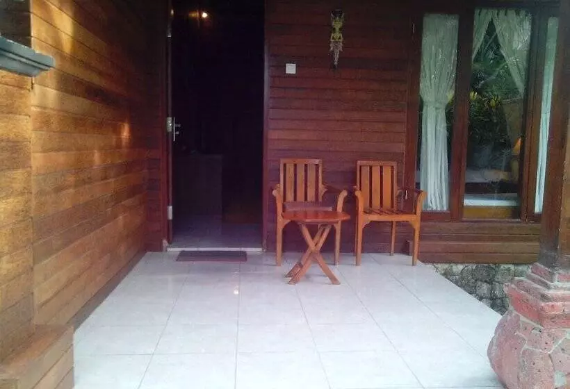 هتل Sunset Cave Villas Lembongan