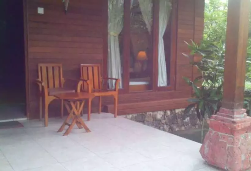 هتل Sunset Cave Villas Lembongan