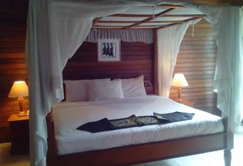 هتل Sunset Cave Villas Lembongan