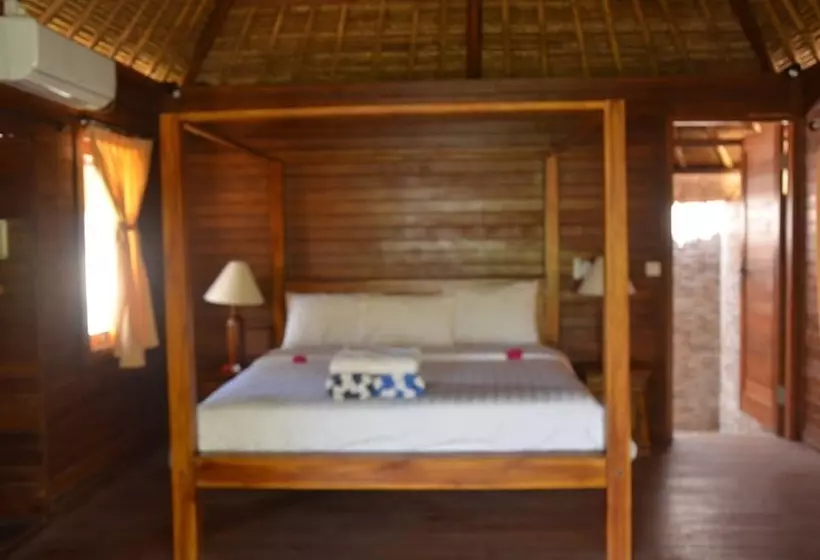 هتل Sunset Cave Villas Lembongan