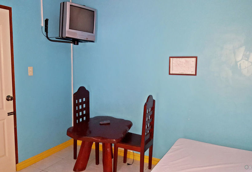 פנסיון Lp  And Resto Bar